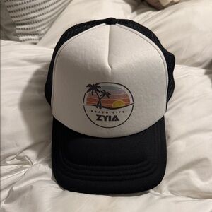 ZYIA Beach Life Black and White Cap